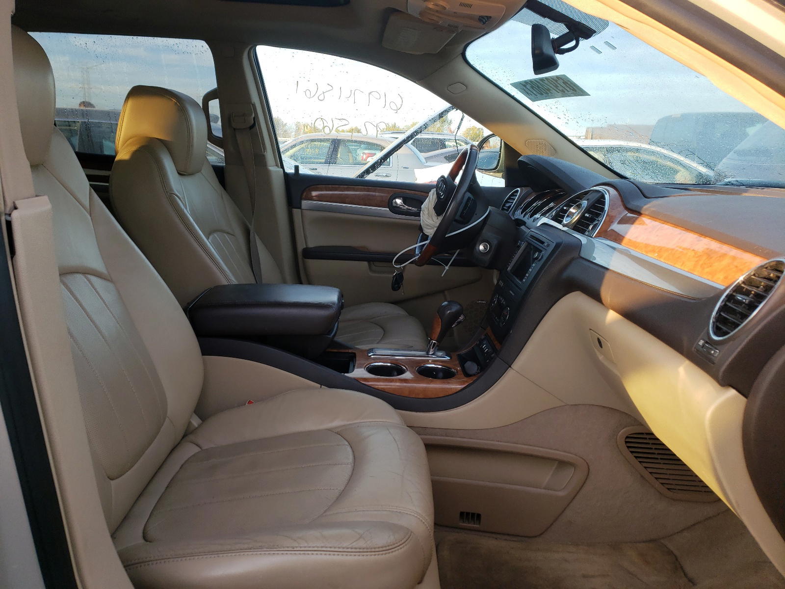 Photo 5 from auction – 2010 BUICK ENCLAVE CX with VIN 5GALVCEDXAJ174828