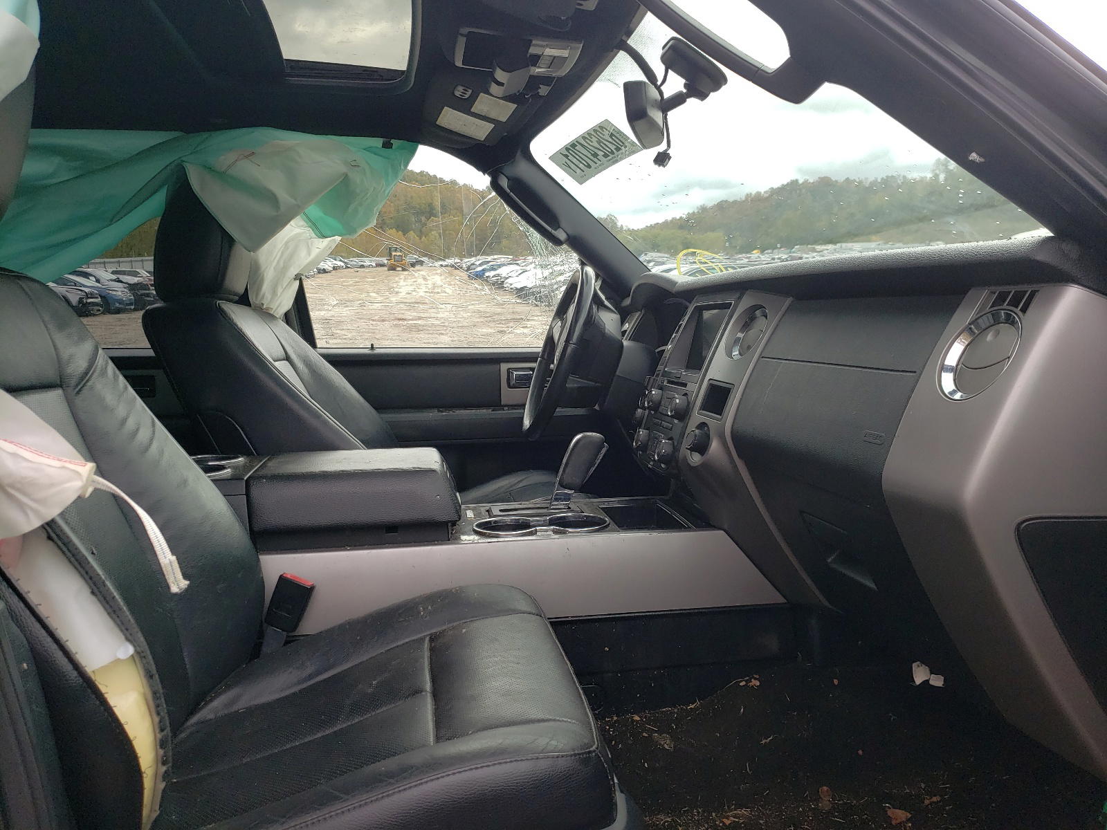 Photo 5 from auction – 2017 FORD EXPEDITION with VIN 1FMJK2AT8HEA27279