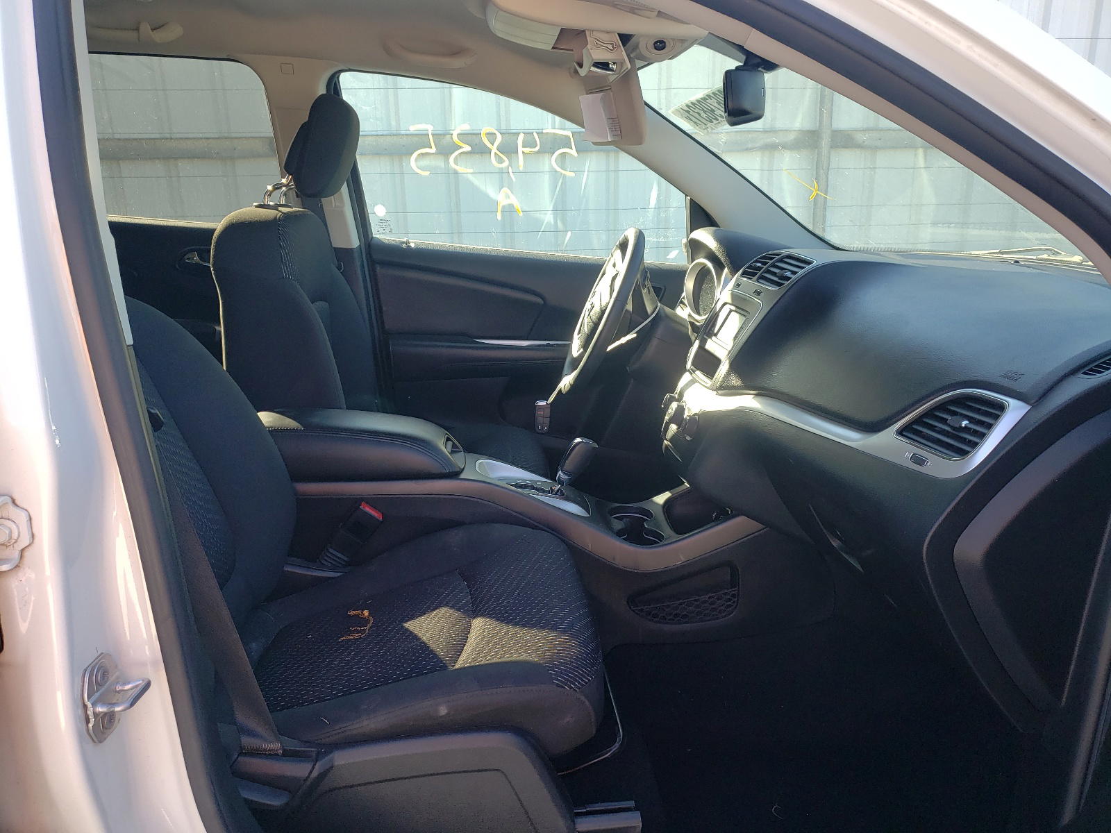 Photo 5 from auction – 2017 DODGE JOURNEY CR with VIN 3C4PDCGG4HT501799
