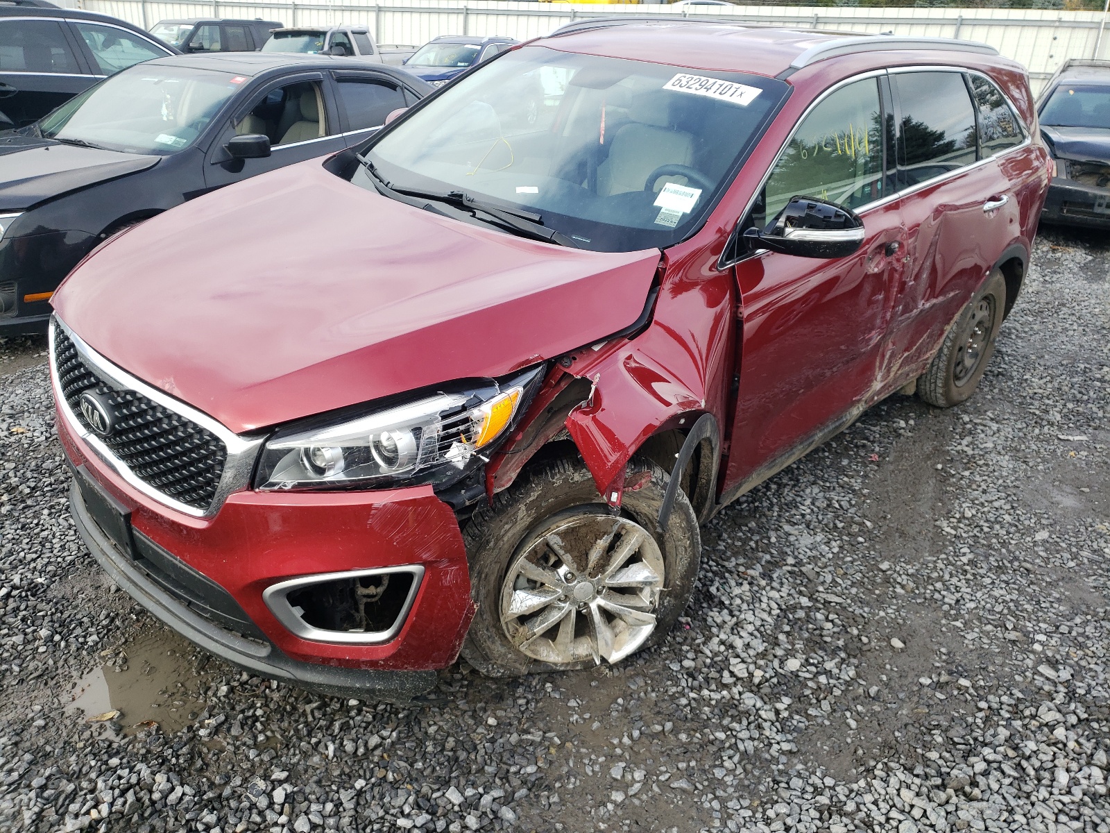 Photo 2 from auction – 2016 KIA SORENTO LX with VIN 5XYPG4A37GG102832