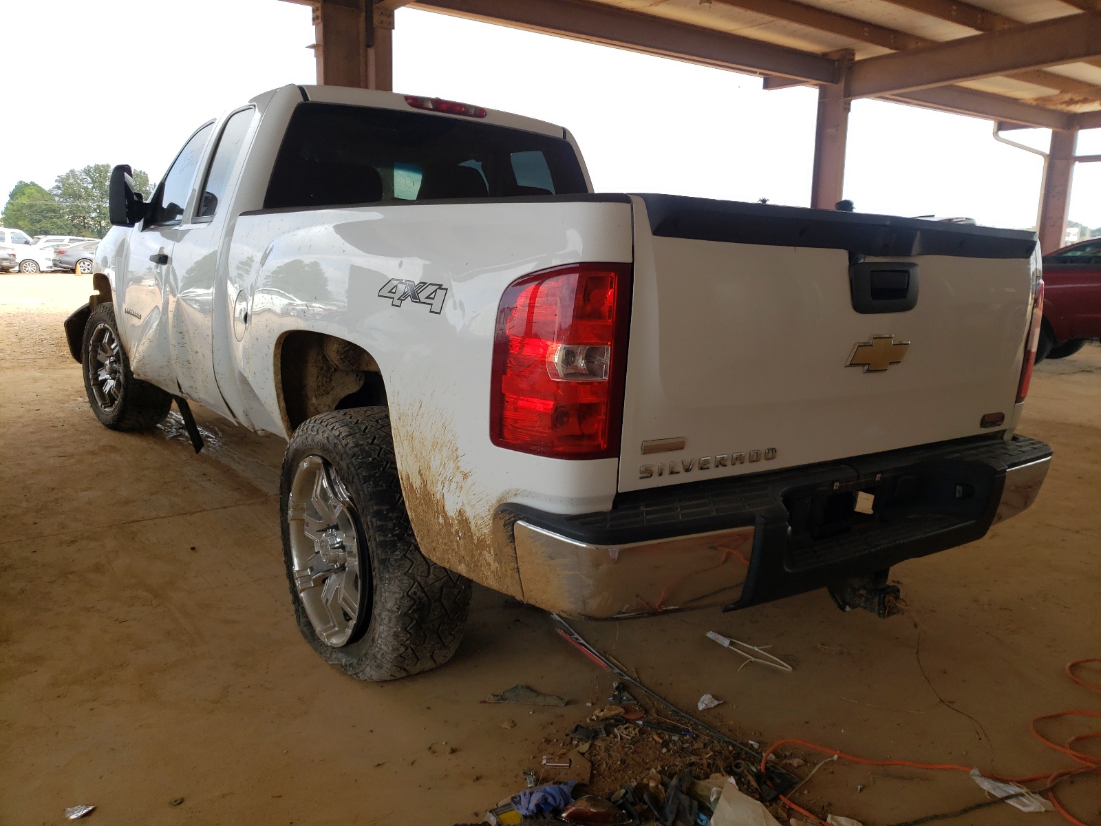 Photo 3 from auction – 2009 CHEVROLET SILVERADO with VIN 1GCEK19049Z199474