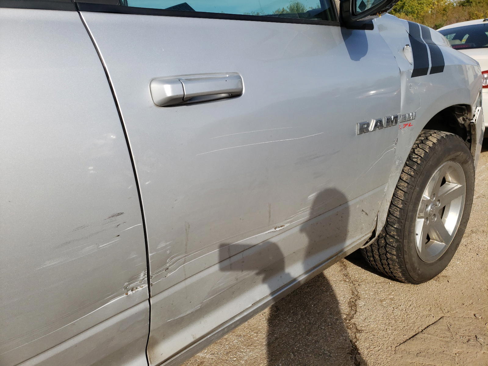 Photo 9 from auction – 2009 DODGE RAM 1500 with VIN 1D3HV18T09S814151
