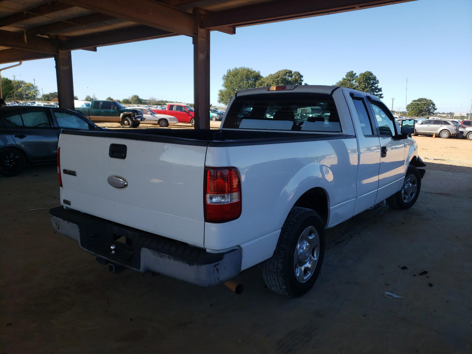 Photo 4 from auction – 2008 FORD F150 with VIN 1FTPX12V68FB51247