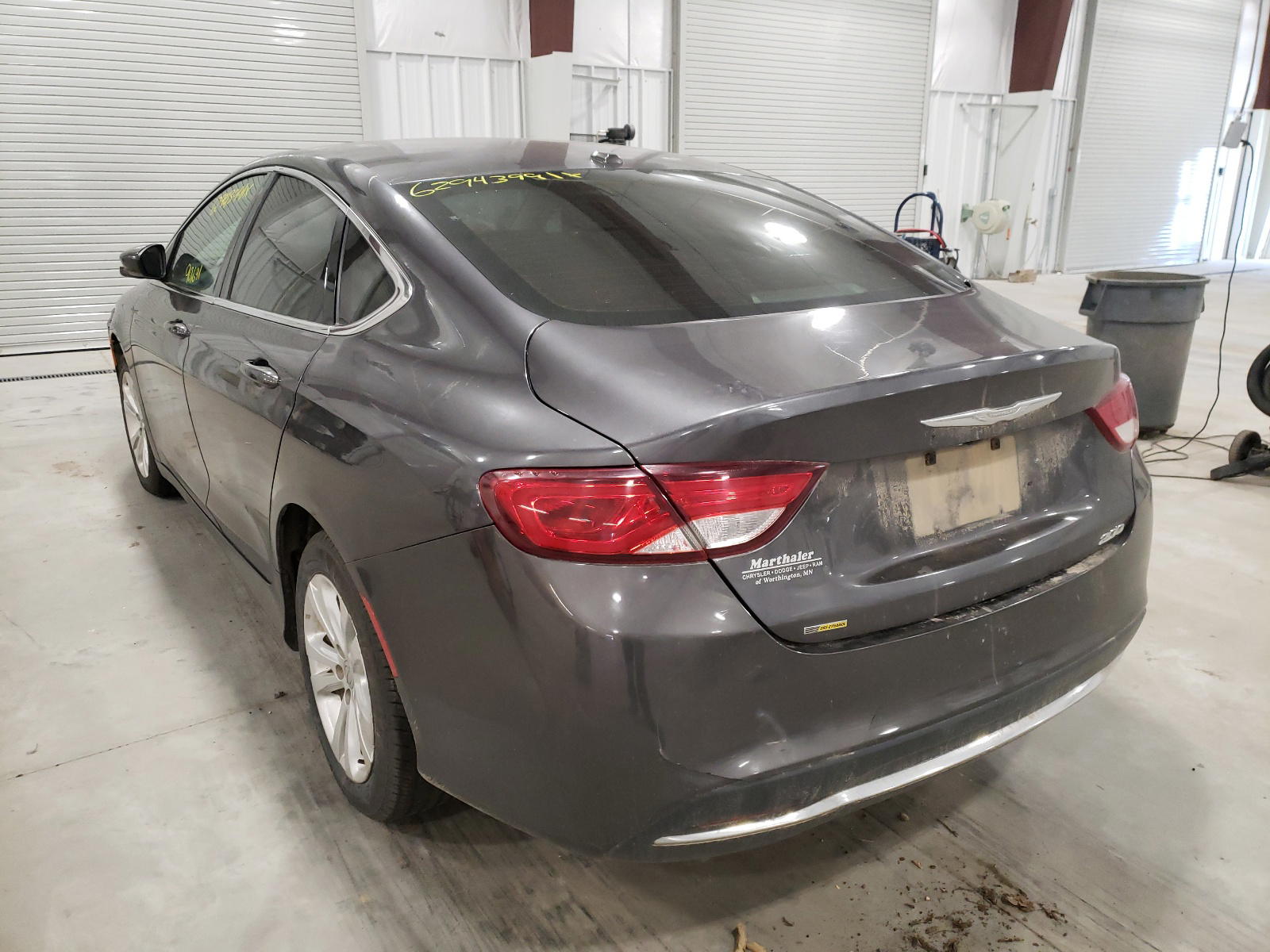 Photo 3 from auction – 2015 CHRYSLER 200 LIMITE with VIN 1C3CCCAB2FN733379