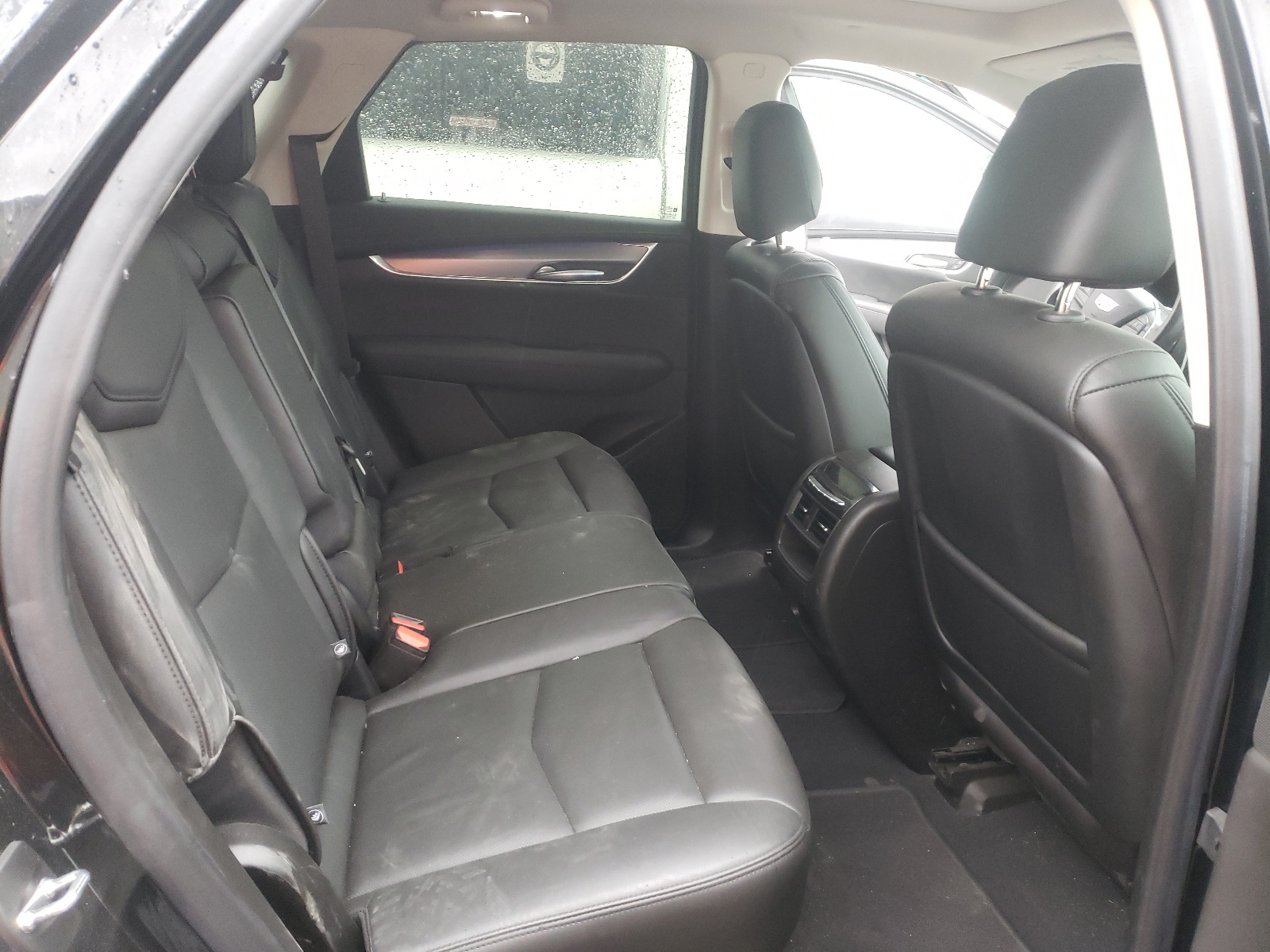 Photo 6 from auction – 2019 CADILLAC XT5 PREMIU with VIN 1GYKNFRS7KZ247199
