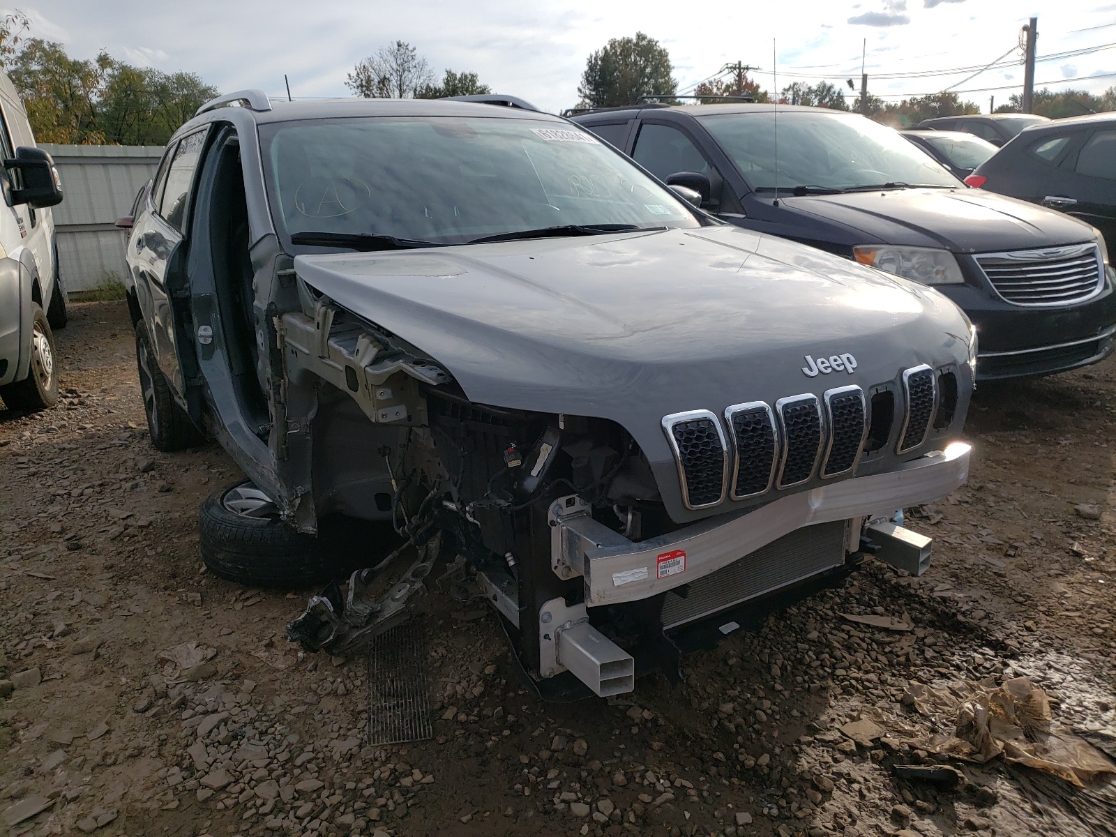 JEEP CHEROKEE L 2020 with VIN 1C4PJLDB3LD538827 - Photo from auction