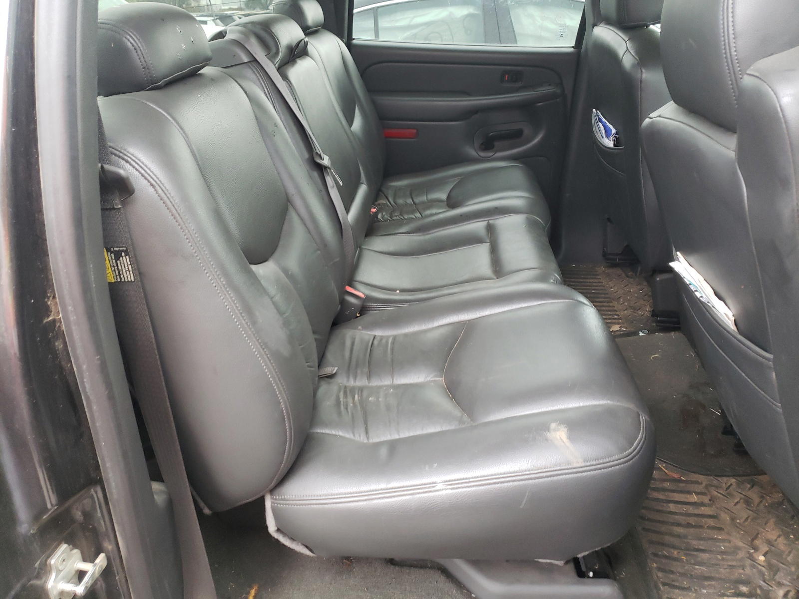 Photo 6 from auction – 2004 CHEVROLET silverado with VIN 2GCEC13T041393632