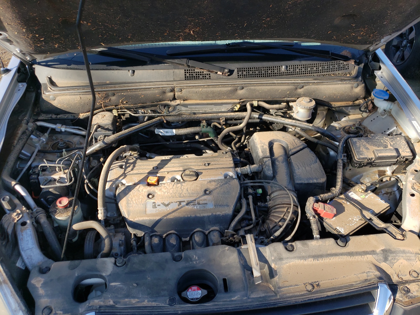 Photo 7 from auction – 2004 HONDA CR-V EX with VIN SHSRD78844U247178