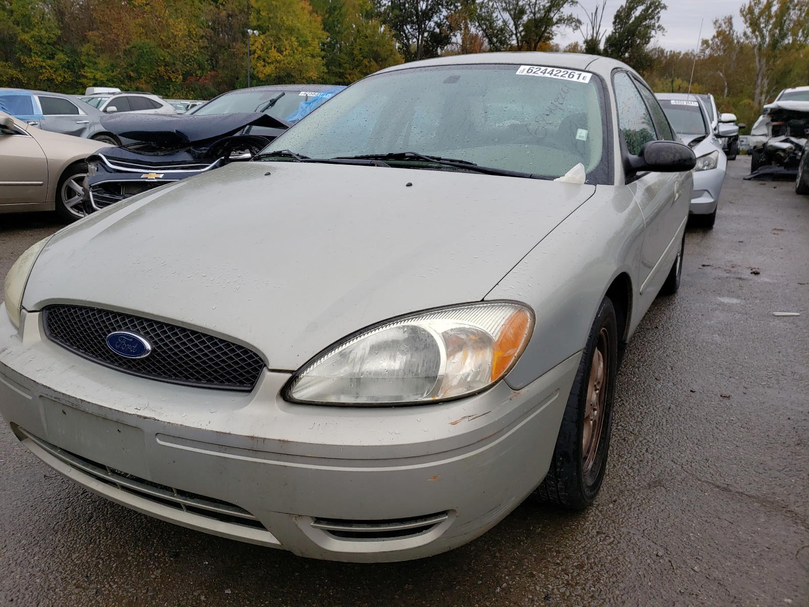 Photo 9 from auction – 2004 FORD TAURUS with VIN 1FAFP55U04A183369
