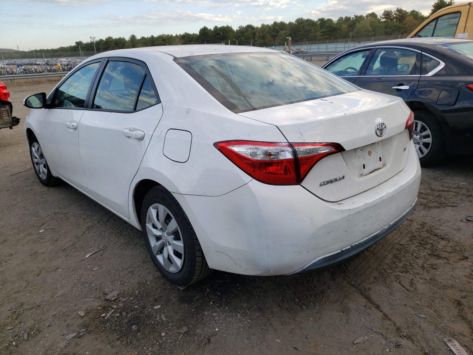 Photo 3 from auction – 2016 TOYOTA COROLLA L with VIN 2T1BURHE8GC487045