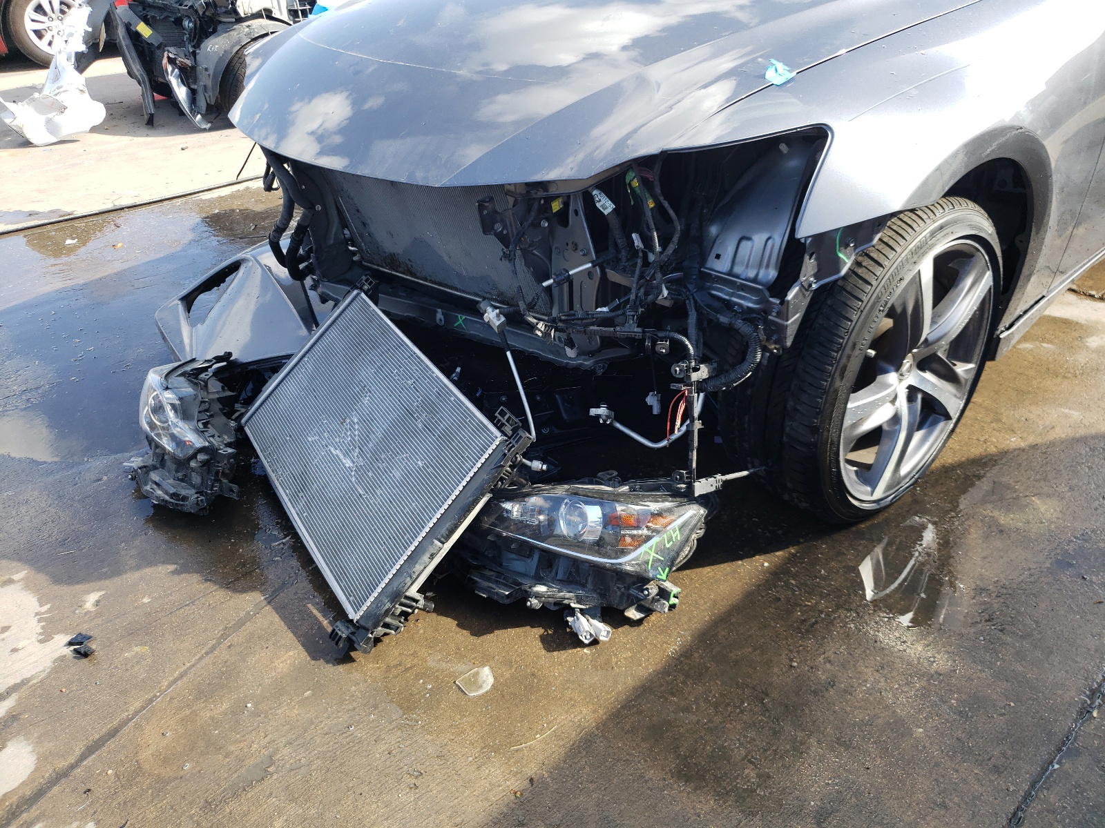 Photo 9 from auction – 2018 LEXUS IS 300 with VIN JTHBA1D29J5070154
