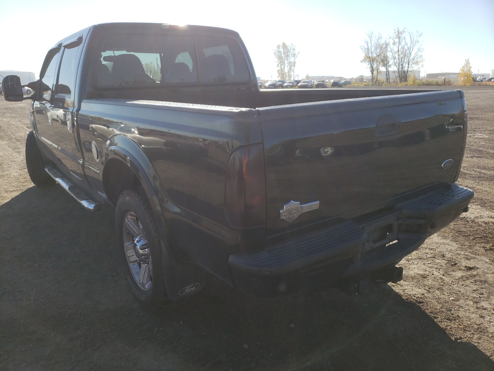 Photo 3 from auction – 2005 FORD F250 SUPER with VIN 1FTSW21P45EB83928
