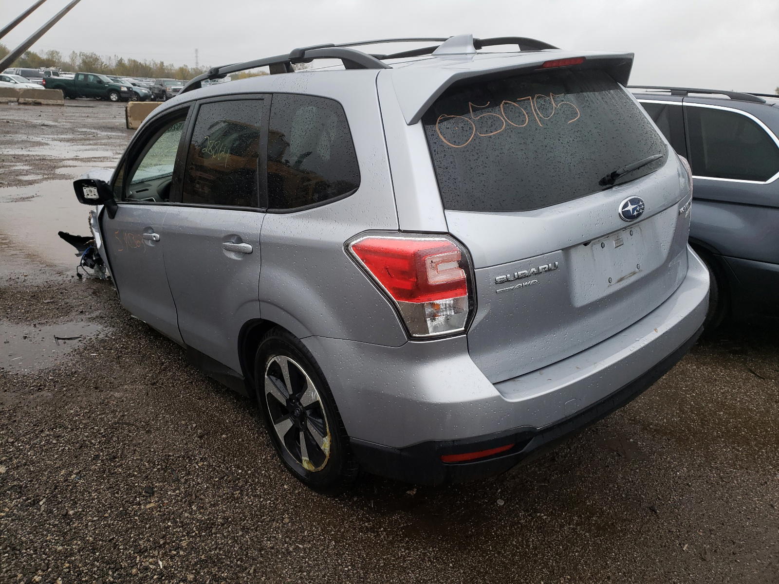 Photo 3 from auction – 2017 SUBARU FORESTER 2 with VIN JF2SJAEC9HH540363