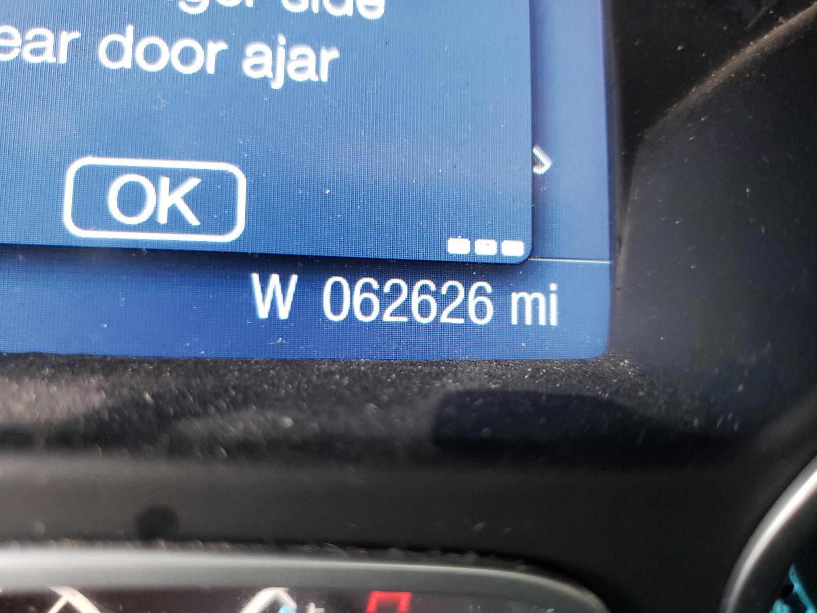 Photo 8 from auction – 2014 FORD FOCUS SE with VIN 1FADP3F2XEL407844