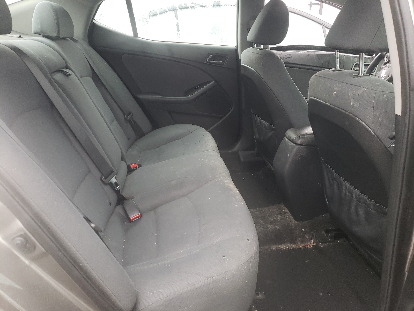 Photo 6 from auction – 2015 KIA OPTIMA LX with VIN 5XXGM4A7XFG517867