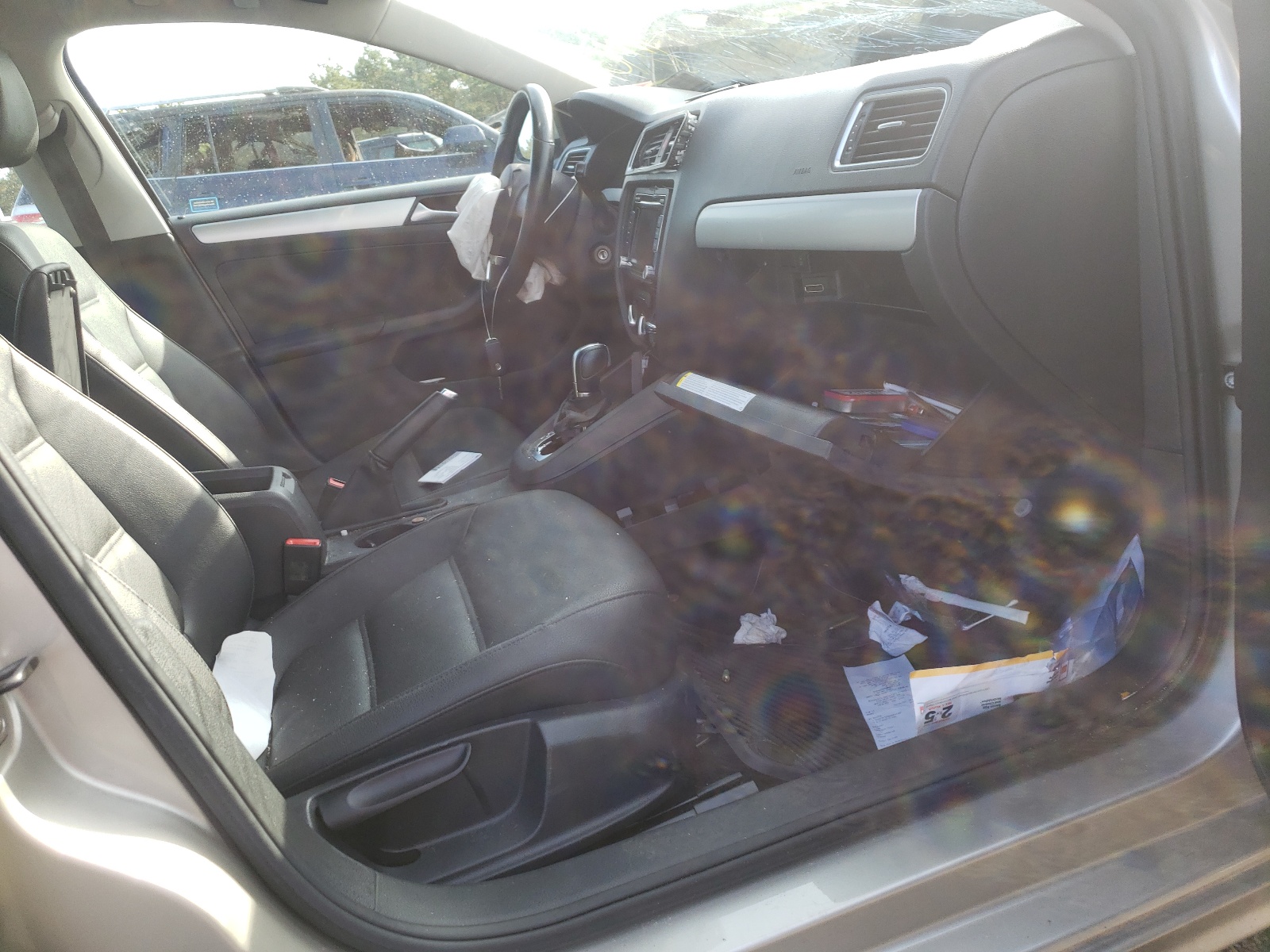 Photo 5 from auction – 2012 VOLKSWAGEN JETTA TDI with VIN 3VWLL7AJ2CM450283
