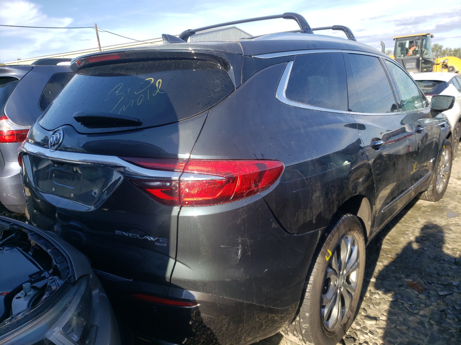 Photo 4 from auction – 2018 BUICK ENCLAVE AV with VIN 5GAEVCKWXJJ270442