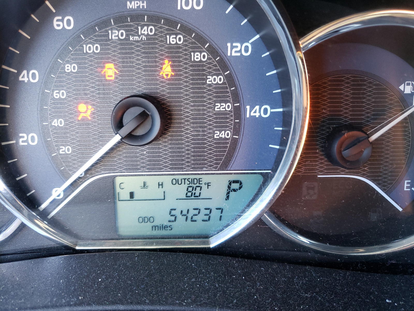 Photo 8 from auction – 2015 TOYOTA COROLLA EC with VIN 5YFBPRHE8FP310016