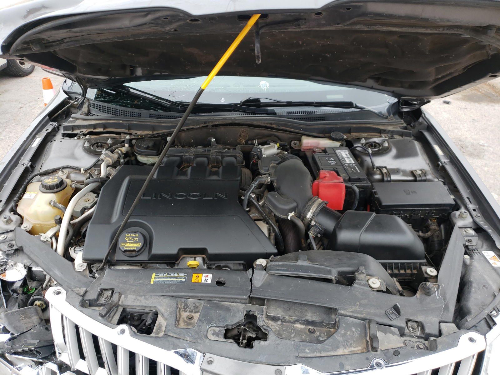 Photo 7 from auction – 2010 LINCOLN MKZ with VIN 3LNHL2GC3AR628590