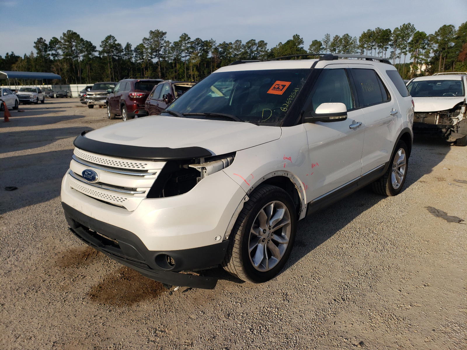 Photo 2 from auction – 2012 FORD EXPLORER L with VIN 1FMHK8F89CGA98395