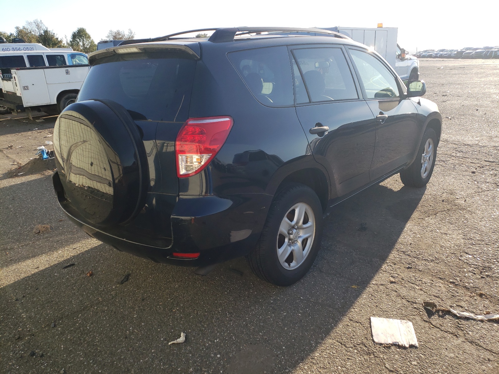 Photo 4 from auction – 2008 TOYOTA RAV 4 with VIN JTMZD33V185110672