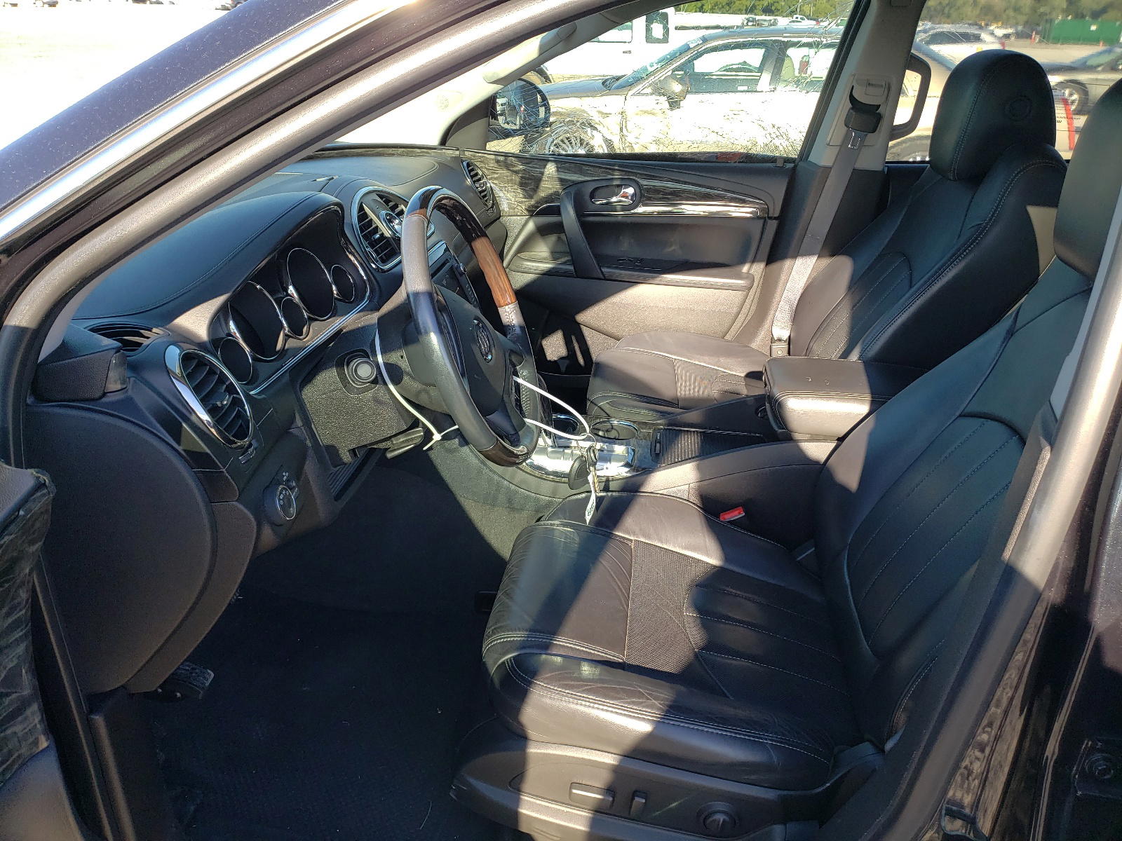 Photo 5 from auction – 2013 BUICK ENCLAVE with VIN 5GAKRCKD4DJ164479