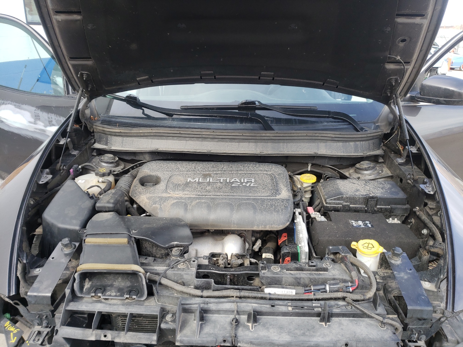 Photo 7 from auction – 2015 JEEP CHEROKEE L with VIN 1C4PJMCBXFW609523