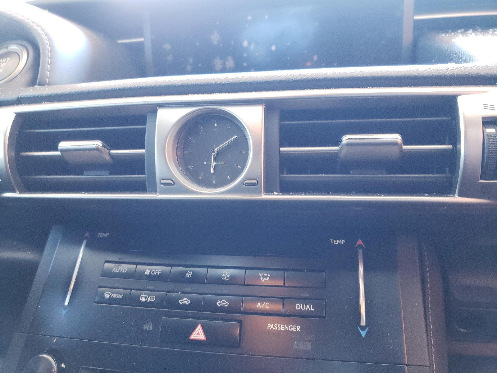 Photo 9 from auction – 2014 LEXUS IS 250 with VIN JTHBF1D20E5010318