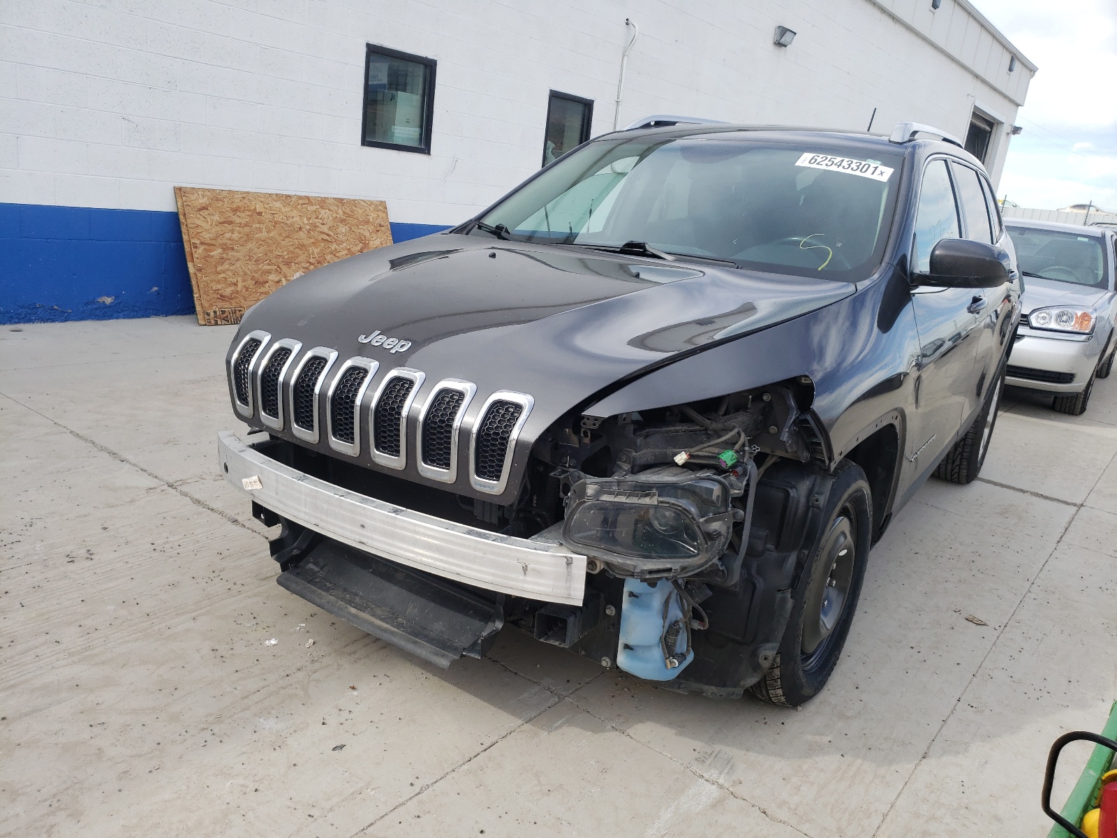 Photo 2 from auction – 2015 JEEP CHEROKEE L with VIN 1C4PJMCBXFW609523