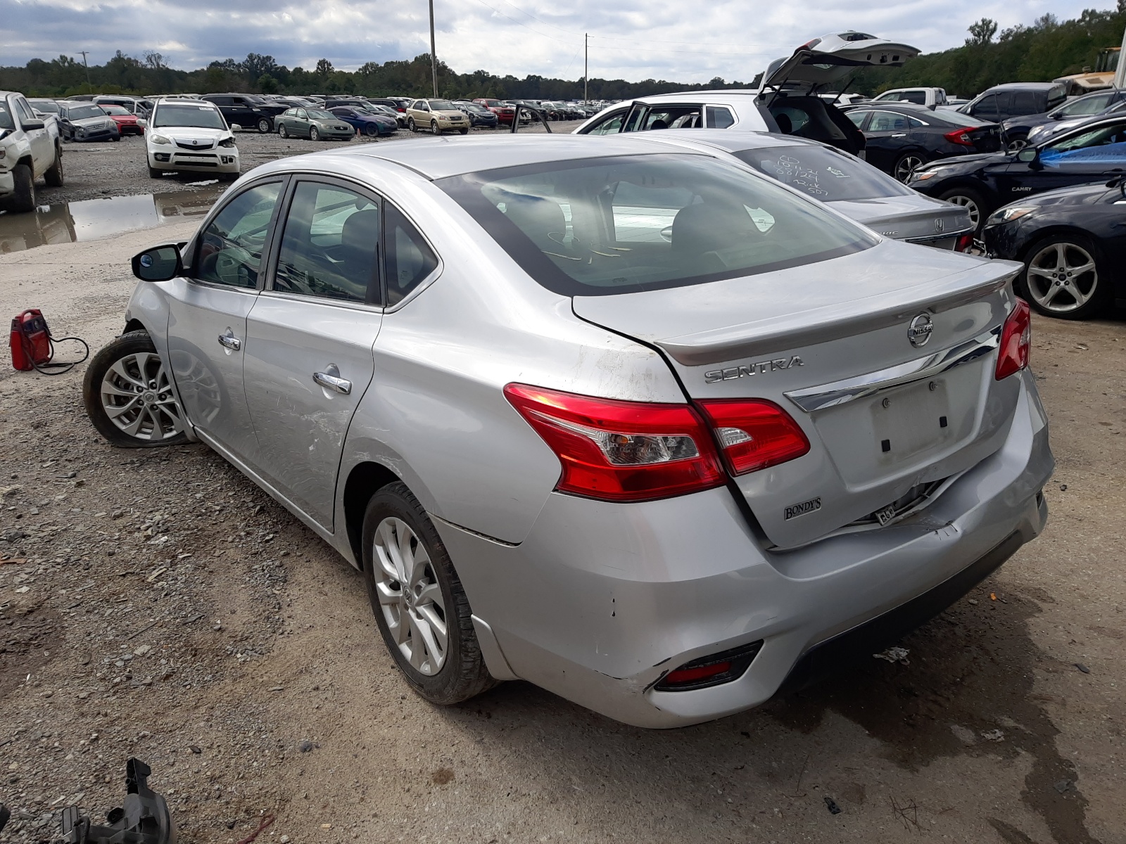 Photo 3 from auction – 2017 NISSAN SENTRA with VIN 3N1AB7AP5HY241334