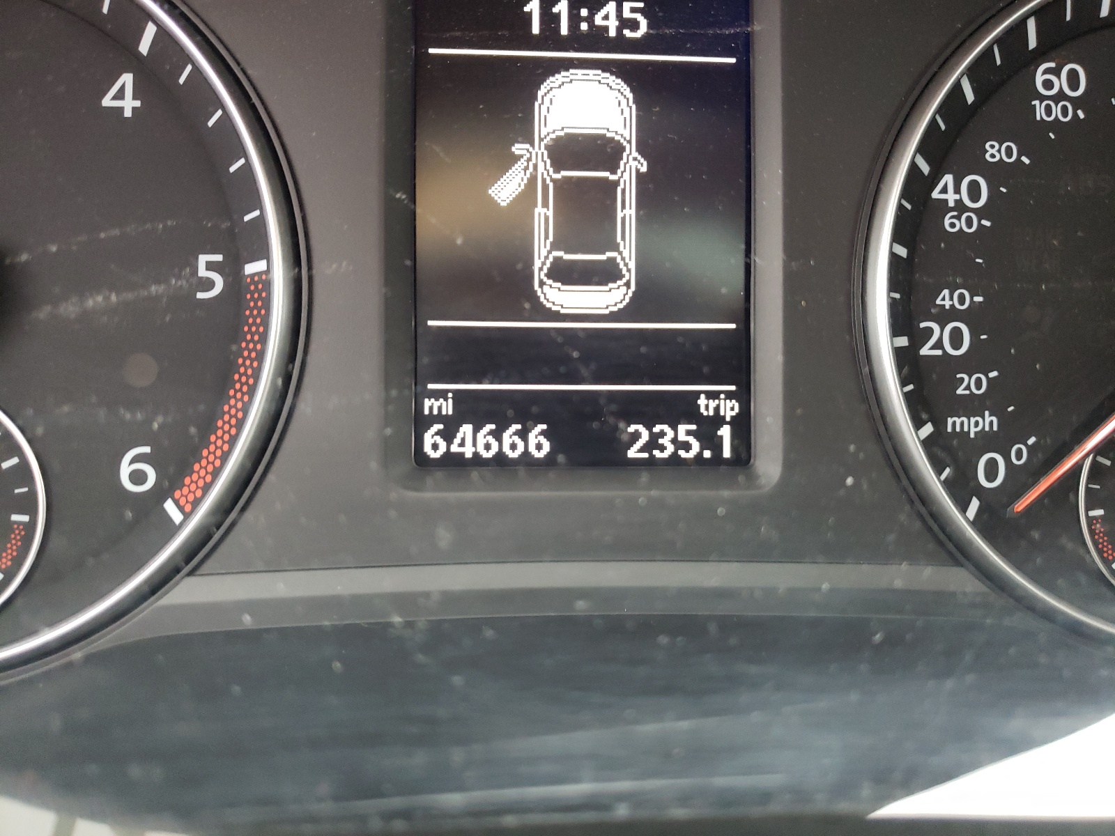 Photo 8 from auction – 2015 VOLKSWAGEN PASSAT SEL with VIN 1VWCV7A3XFC091914