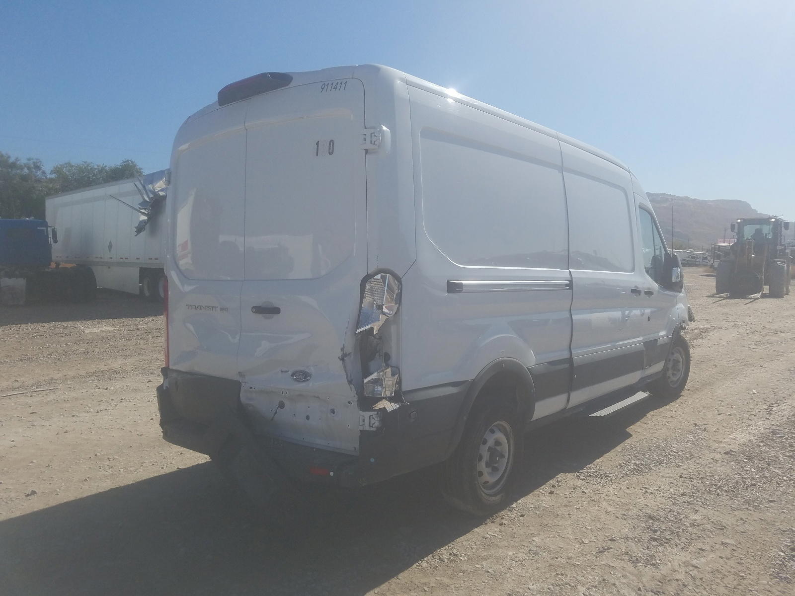 Photo 4 from auction – 2019 FORD TRANSIT with VIN 1FTYE2CM3KKB32529