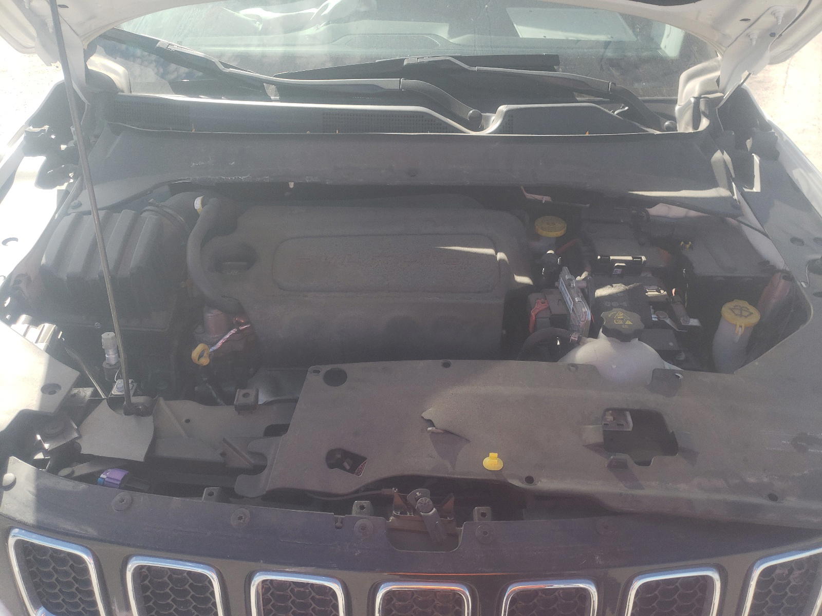 Photo 7 from auction – 2018 JEEP COMPASS LA with VIN 3C4NJCBB0JT488406