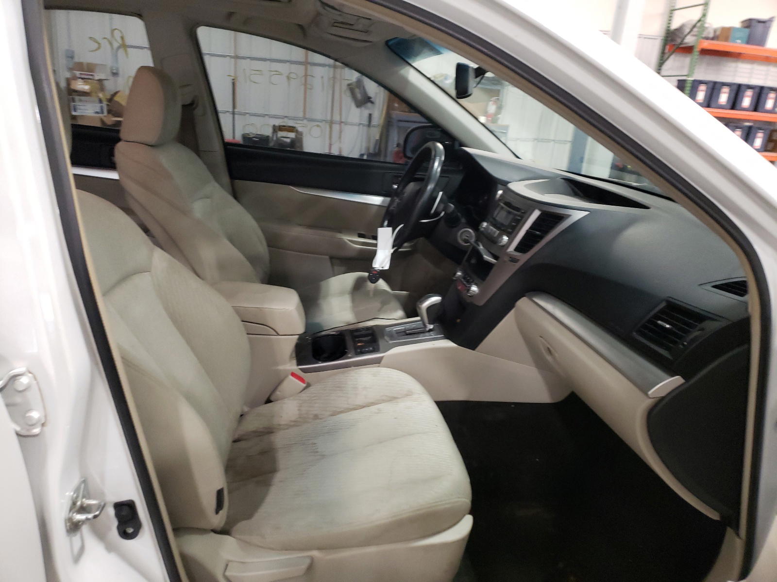 Photo 5 from auction – 2012 SUBARU LEGACY 2.5 with VIN 4S3BMCG6XC3016394
