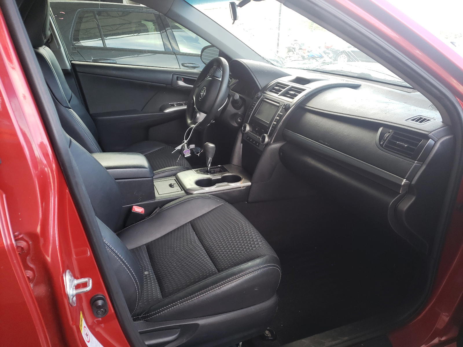 Photo 5 from auction – 2012 TOYOTA CAMRY BASE with VIN 4T1BF1FK4CU600907