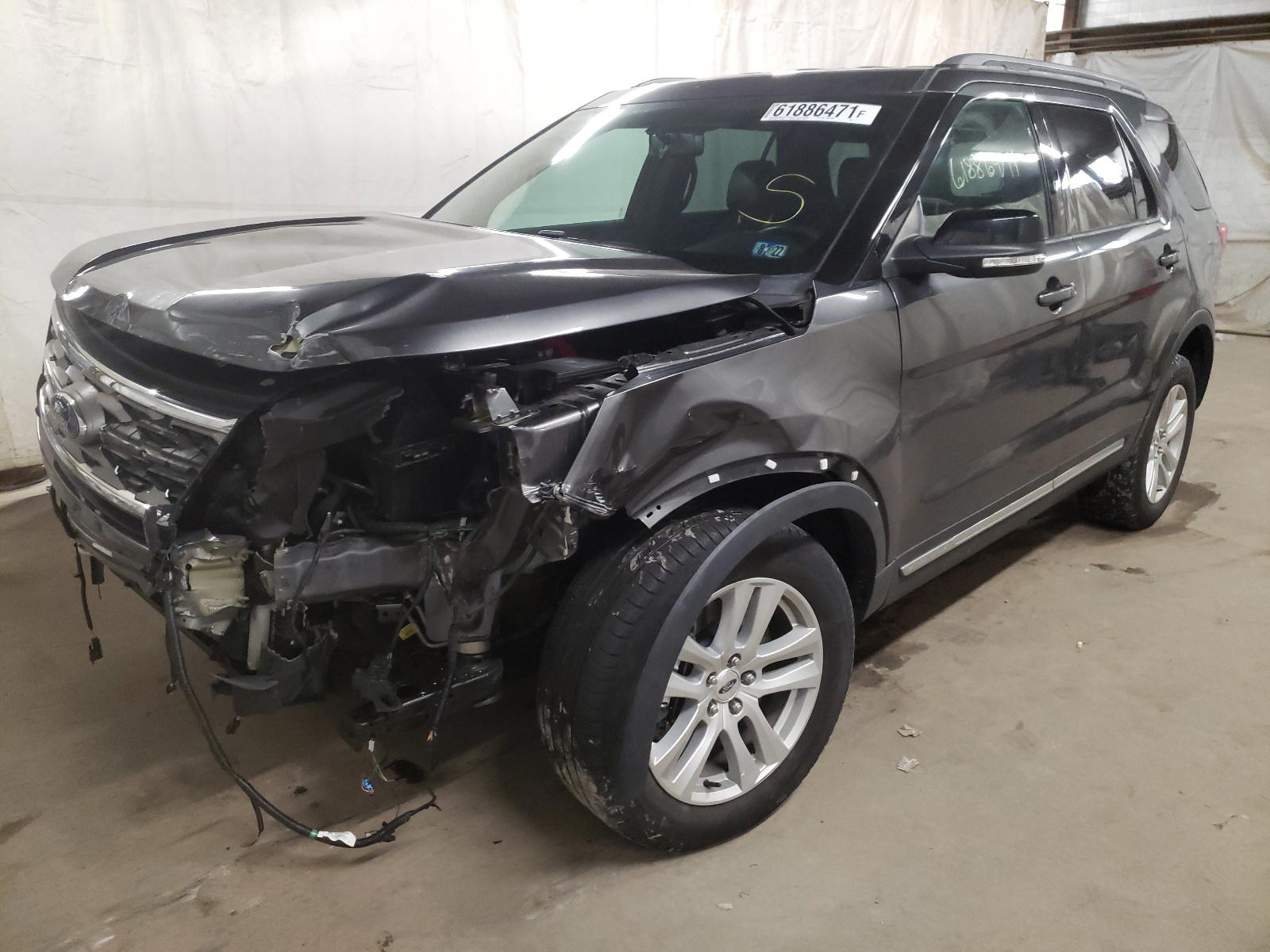Photo 2 from auction – 2018 FORD EXPLORER with VIN 1FM5K8D86JGB37625