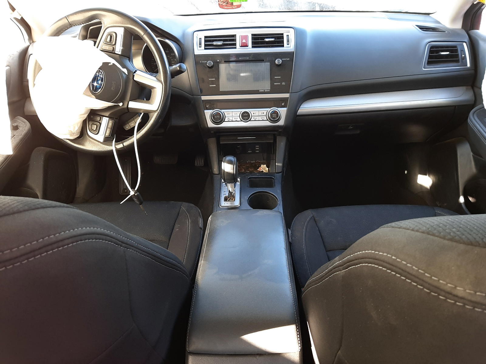 Photo 9 from auction – 2016 SUBARU LEGACY 2.5 with VIN 4S3BNAC67G3060916