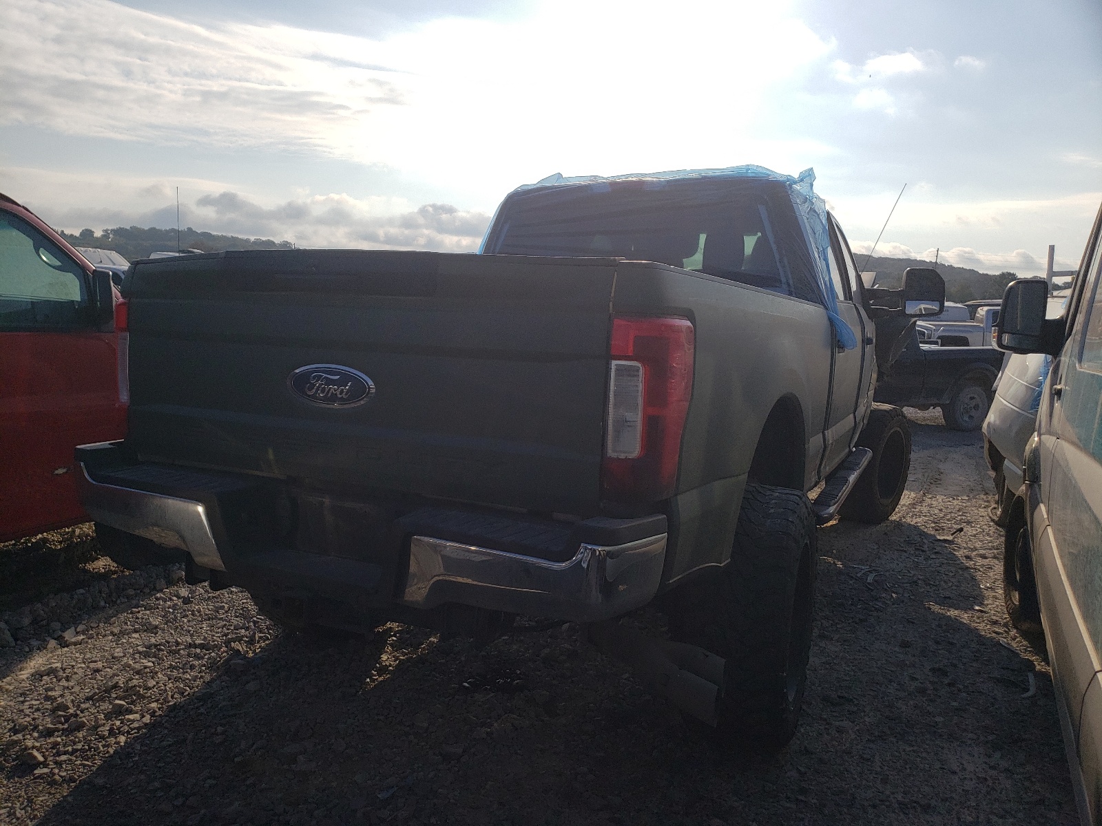 Photo 4 from auction – 2017 FORD F250 SUPER with VIN 1FT7W2BT7HEB20022