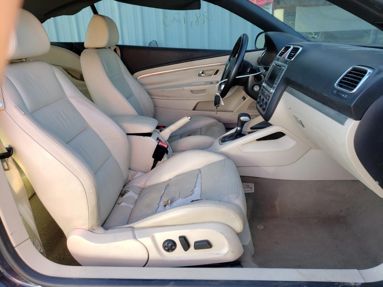 Photo 5 from auction – 2008 VOLKSWAGEN EOS VR6 with VIN WVWDB71F28V011054
