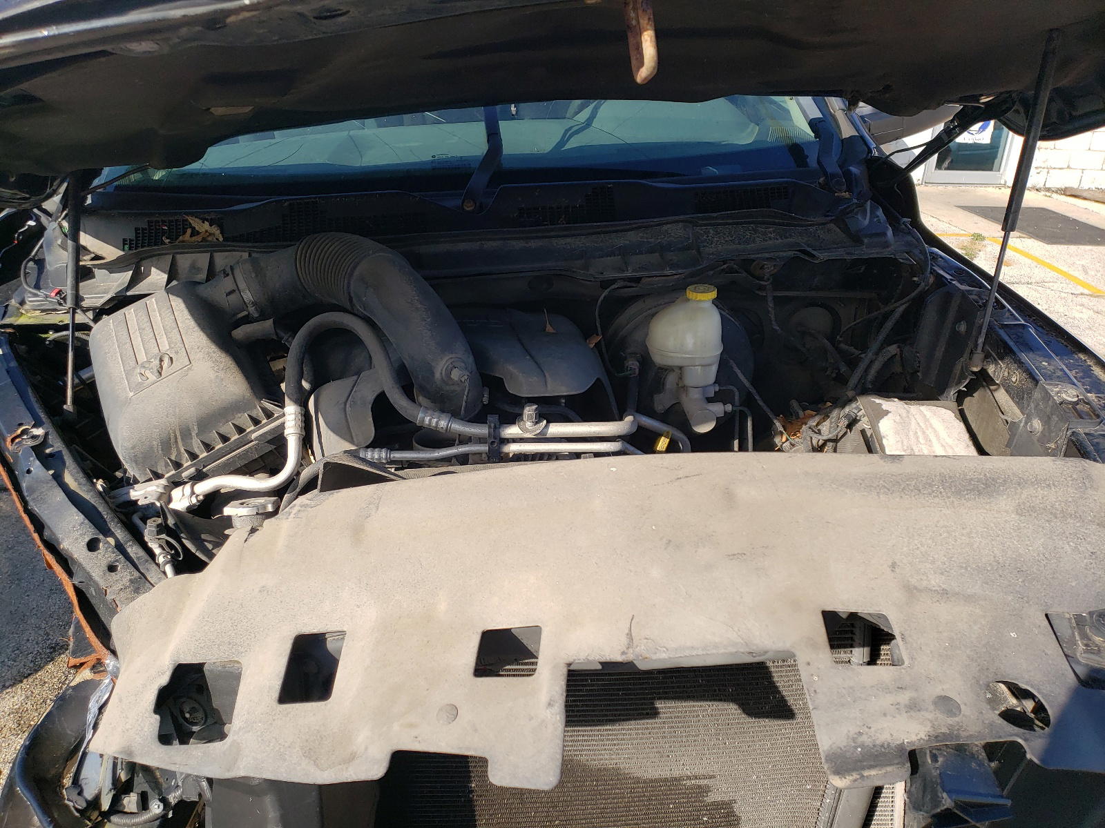 Photo 7 from auction – 2014 RAM 1500 ST with VIN 1C6RR7FT2ES118397