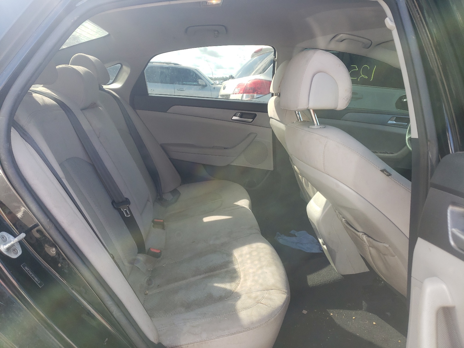 Photo 6 from auction – 2015 HYUNDAI SONATA SE with VIN 5NPE24AF5FH188472