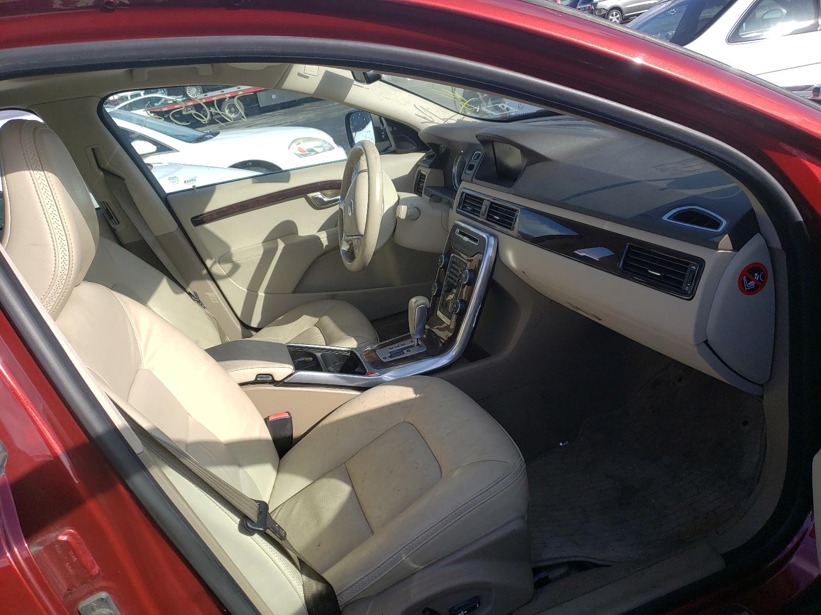 Photo 5 from auction – 2012 VOLVO XC70 3.2 with VIN YV4940BZ1C1143641