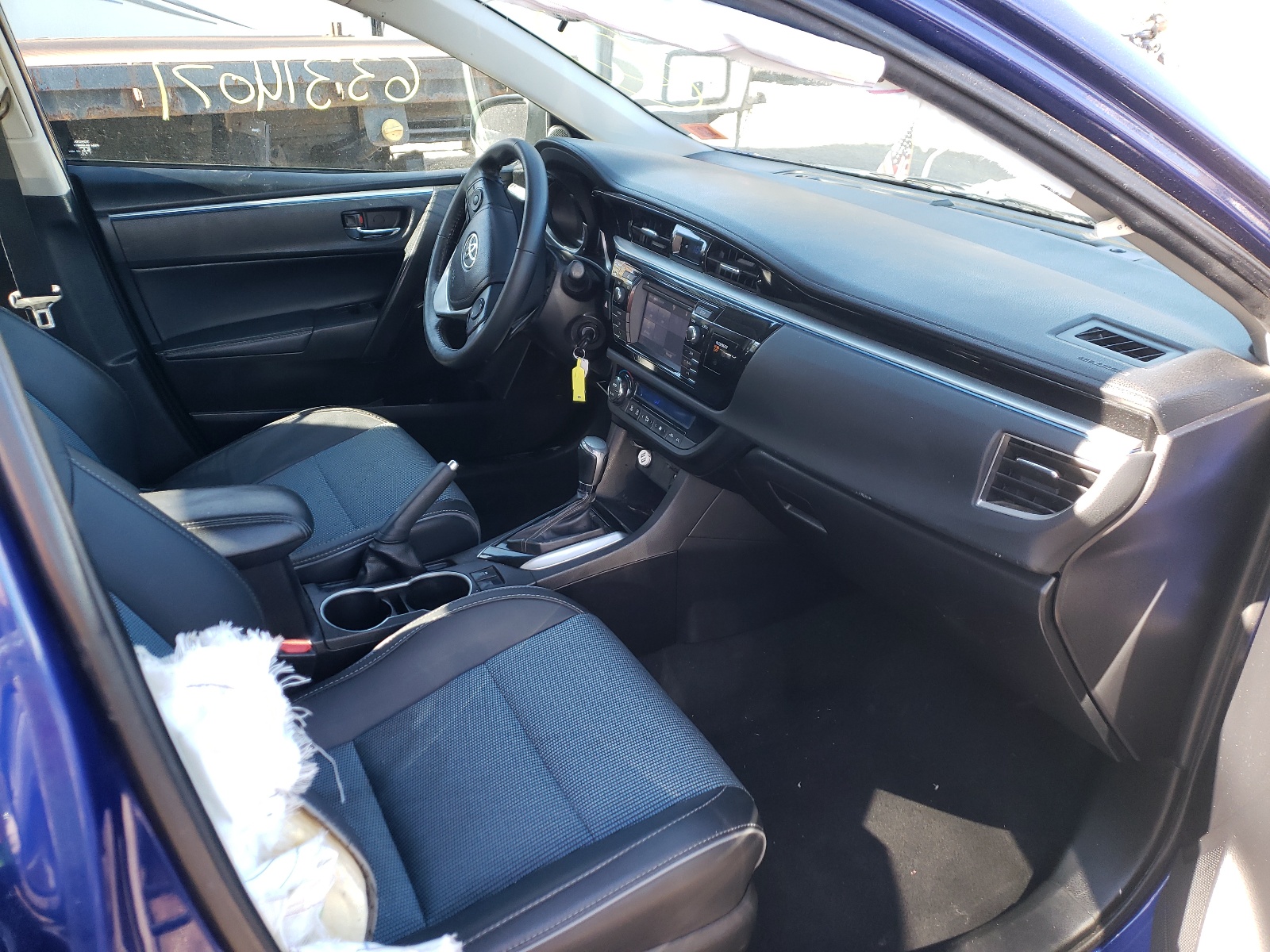 Photo 5 from auction – 2016 TOYOTA COROLLA L with VIN 2T1BURHE9GC485790