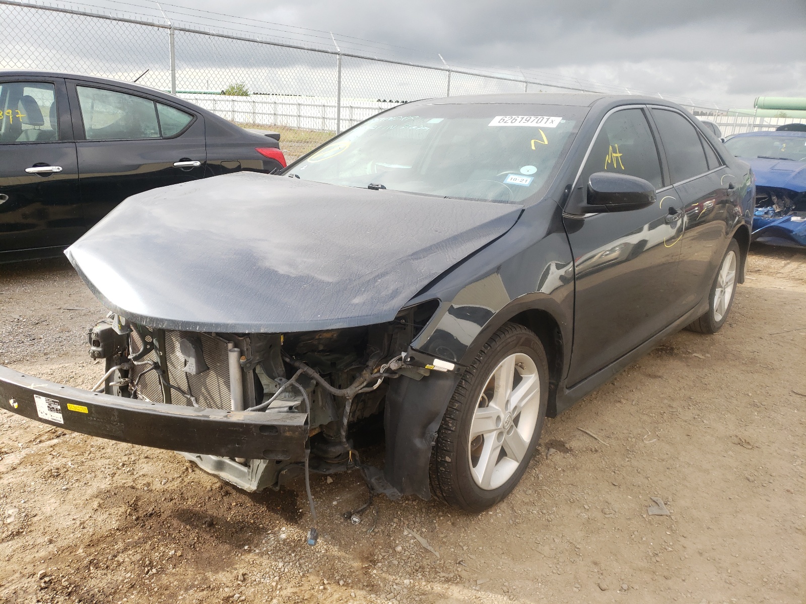 Photo 2 from auction – 2014 TOYOTA CAMRY L with VIN 4T1BF1FK8EU319616
