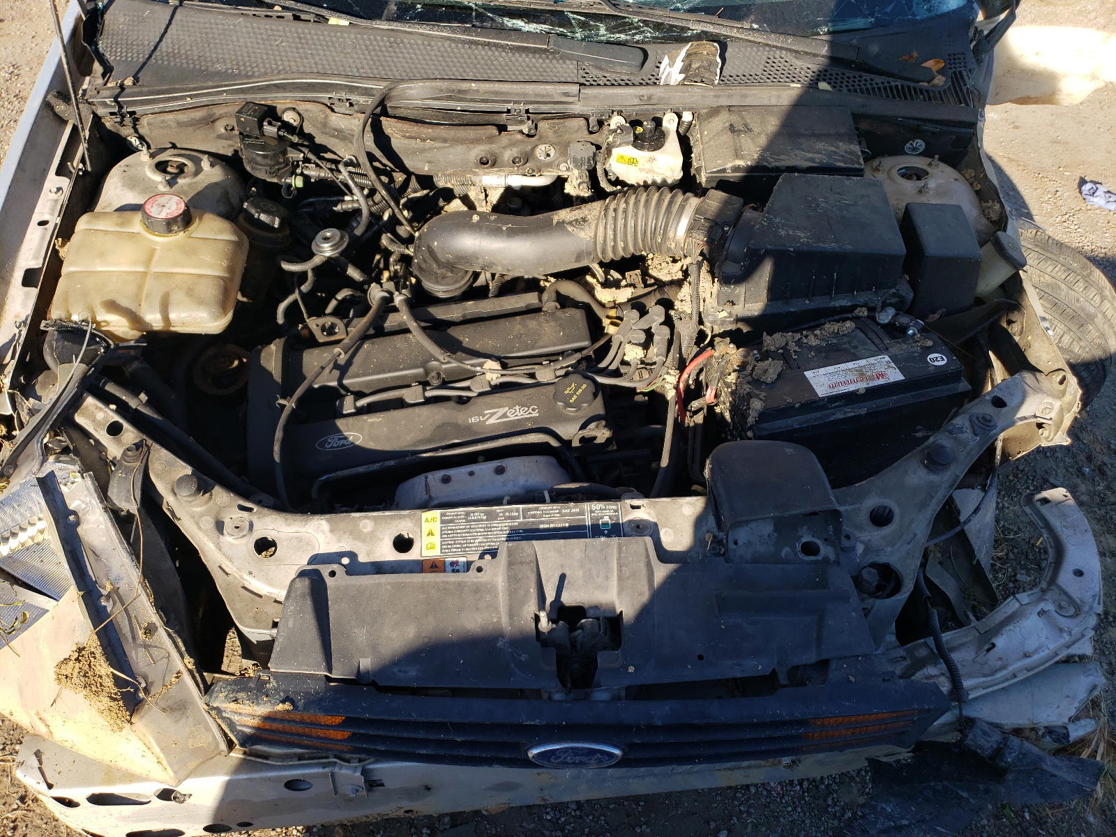 Photo 7 from auction – 2001 FORD FOCUS S with VIN 1FAFP34341W106158