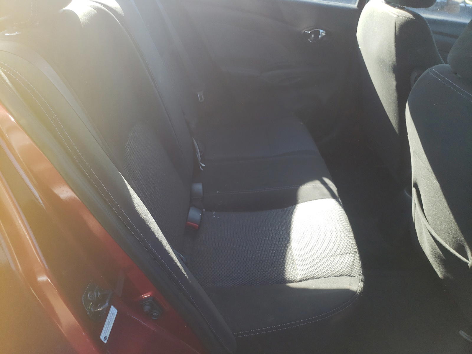 Photo 6 from auction – 2016 NISSAN VERSA S with VIN 3N1CN7AP9GL907932
