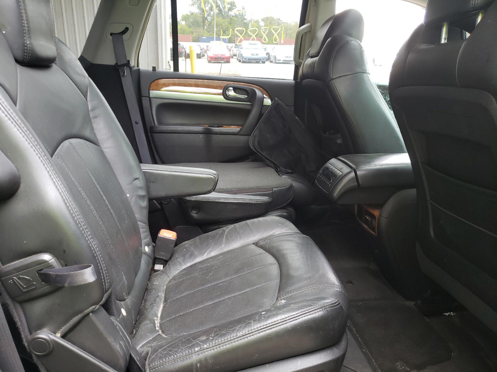 Photo 6 from auction – 2008 BUICK ENCLAVE CX with VIN 5GAEV23758J149488