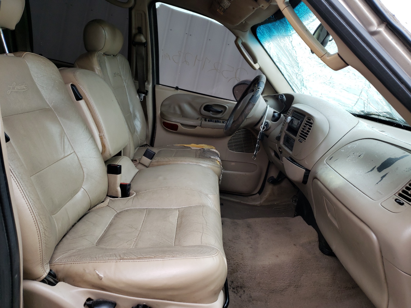 Photo 5 from auction – 2003 FORD F150 SUPER with VIN 1FTRW08LX3KC59334
