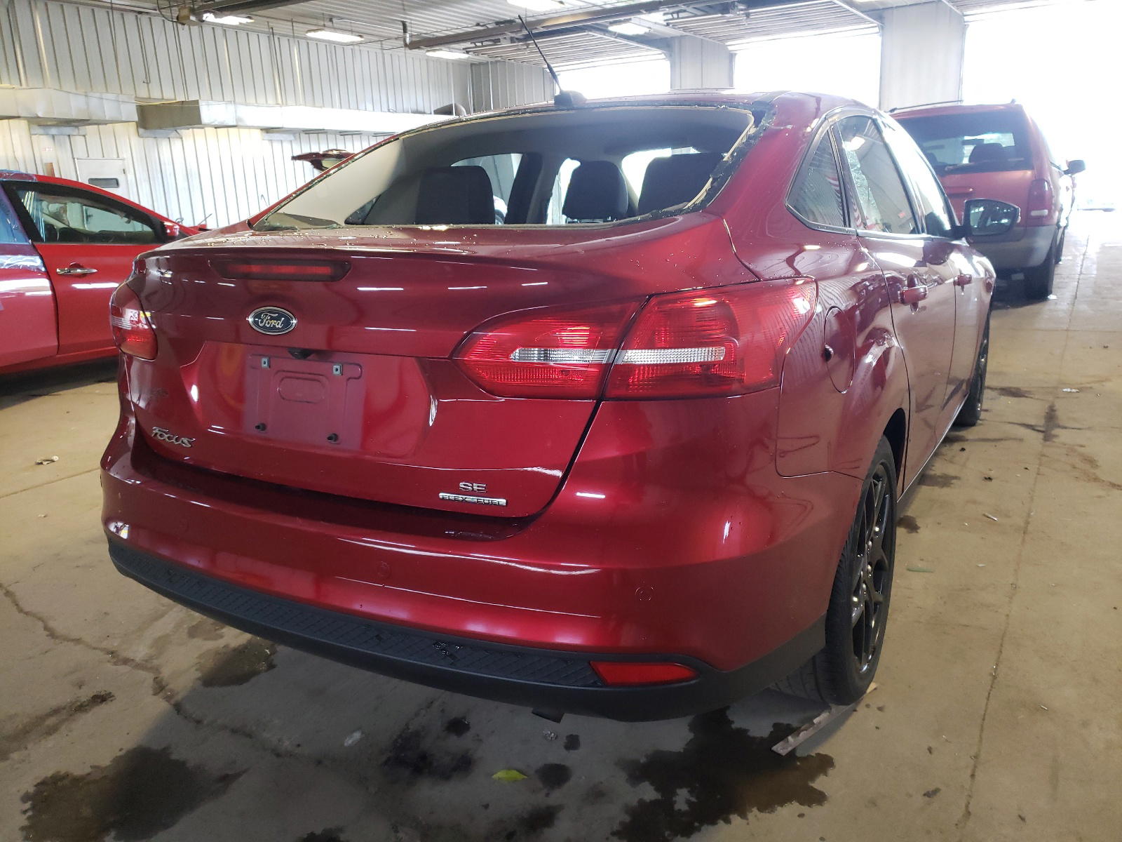 Photo 4 from auction – 2016 FORD FOCUS SE with VIN 1FADP3F2XGL282184