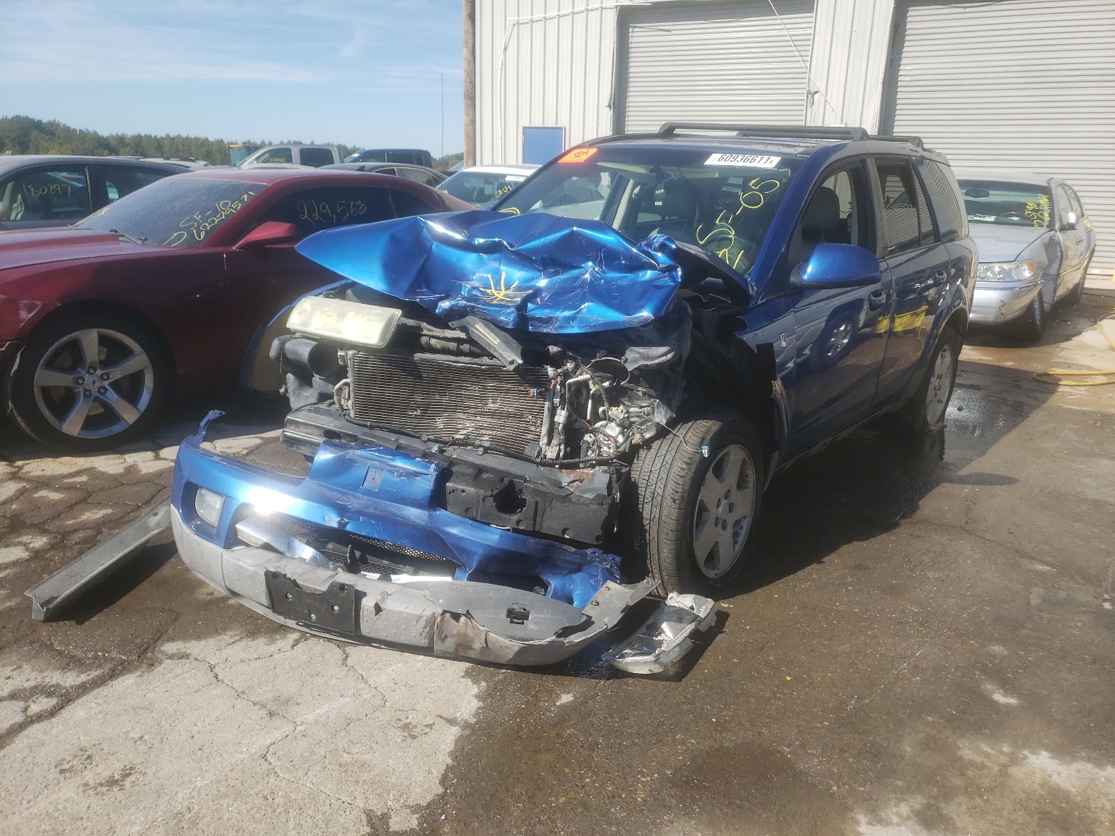 Photo 2 from auction – 2005 SATURN VUE with VIN 5GZCZ63485S812127